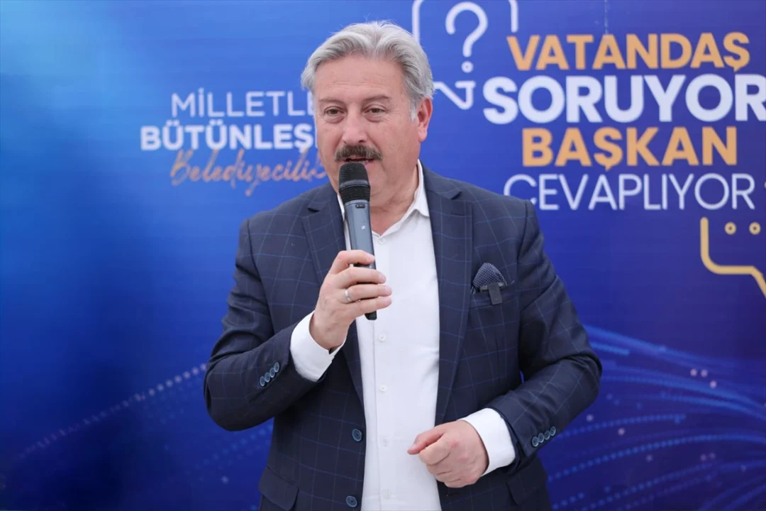 Başkan Palancıoğlu, Yeniköy Mahallesi'nde vatandaşlarla buluştu