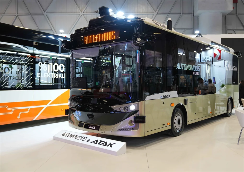 Karsan yeni modellerini Busworld Türkiye 2026'da sergiledi
